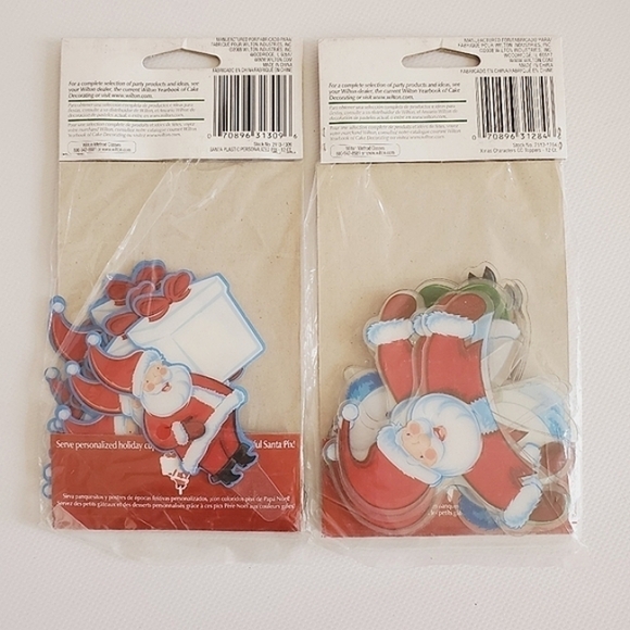 M01 * Wilton Christmas Cupcake Pix, Set of 2 - Picture 2 of 2